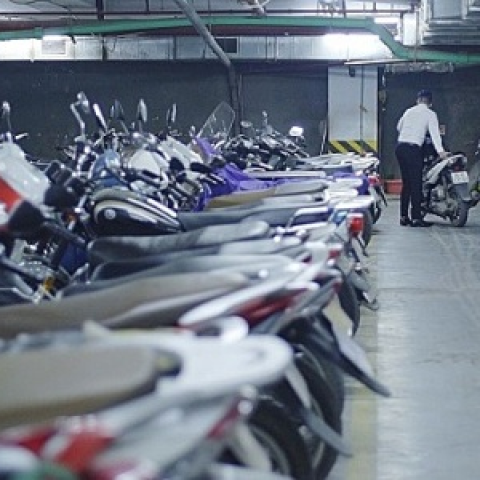 Có phải phí trông xe, BQL chung cư 'muốn thu bao nhiêu cũng được'?